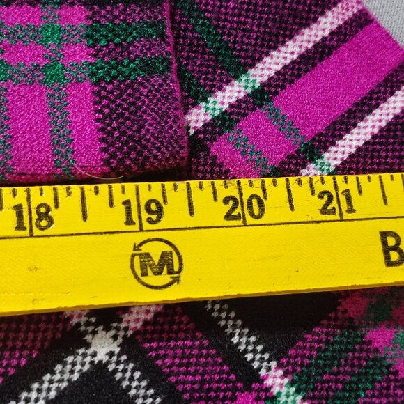 Tahari Turtleneck sweater women's size M pink colour plaid pattern  pull over - Picture 8 of 9